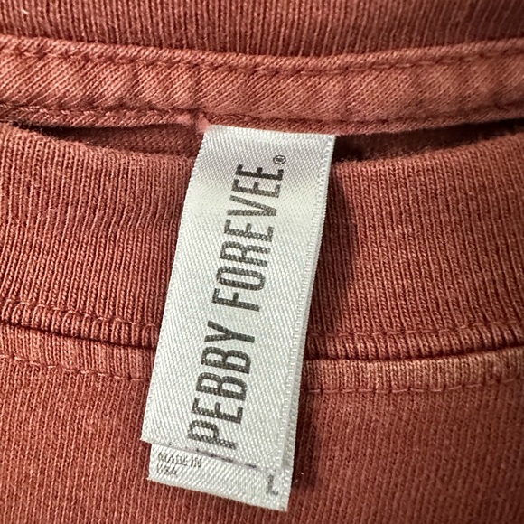 Pebby Forevee Basics Large Bleached Out Side Slit Tee in Color Brick red - Picture 5 of 5